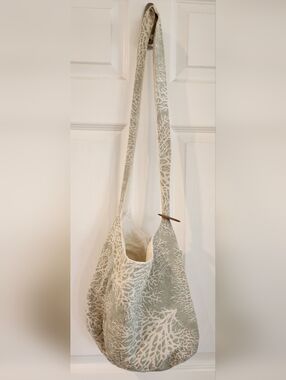 Canvas Coral-Print Hobo Shoulder Bag in Light Blue & Cream, Casual Beachy Vibe